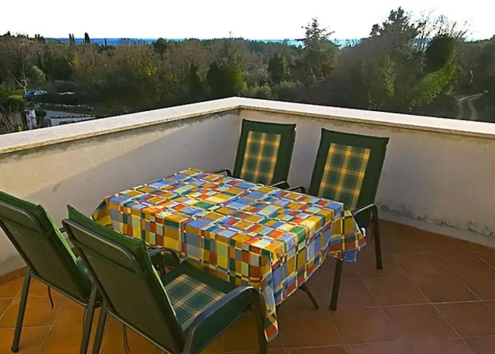 Sinisa Apartamento *